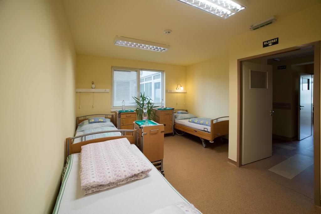 Borbanyai Rehabilitacios Haz Bed & Breakfast Nyíregyháza Dış mekan fotoğraf